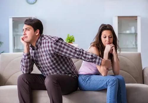 福州侦探：离婚时能否查对方账户财产
